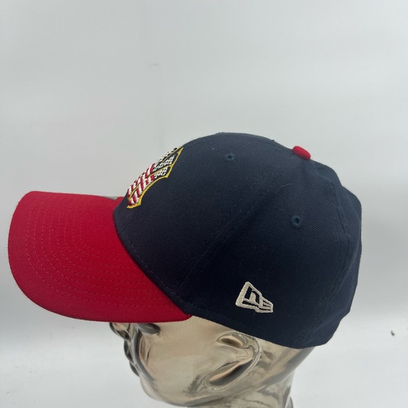 New York Yankees Hat Cap Fitted Adult Med/L Blue Red MLB Baseball New Era Mens - Picture 13 of 14